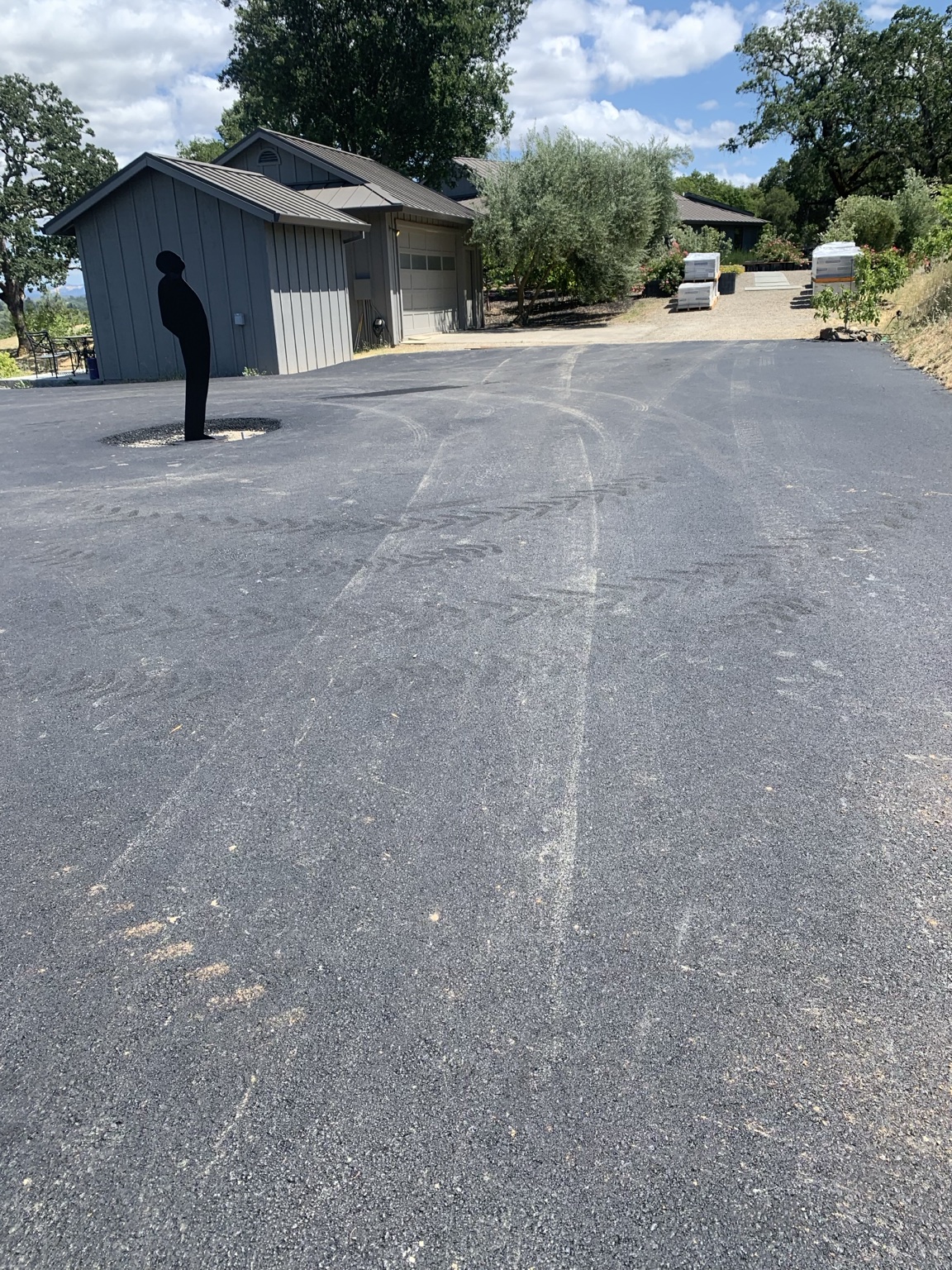 Residential asphalt paving project