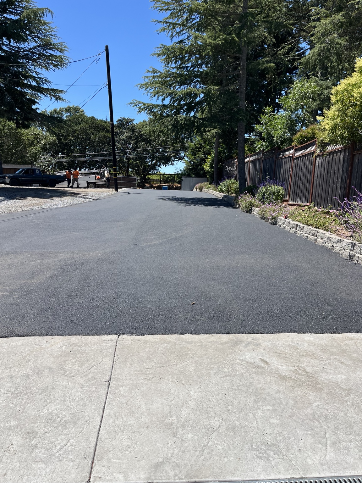 Finished asphalt driveway